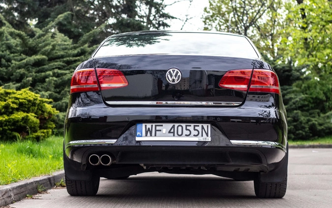 Volkswagen Passat cena 49900 przebieg: 196700, rok produkcji 2011 z Warszawa małe 596